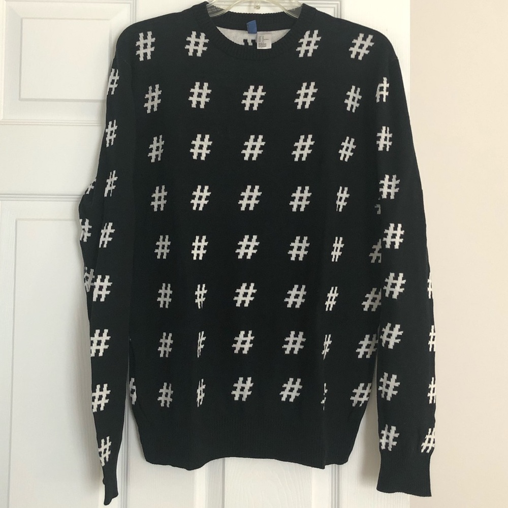 H&M black and white hashtag oversized sweater